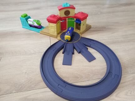 Дом стажёров - депо для паровозиков Чаггингтон