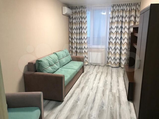 1-к. квартира, 43 м², 2/3 эт.