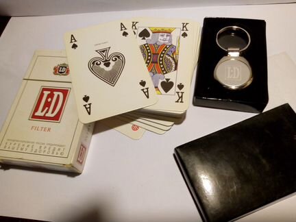 Брелок, колода карт и зажигалка с акции