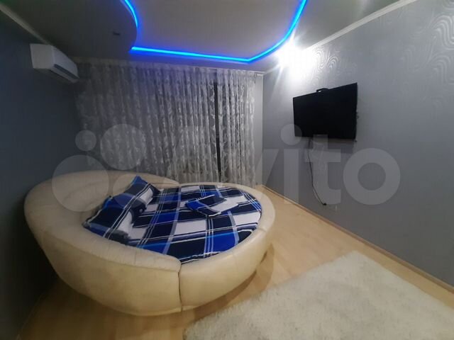 1-к. квартира, 60 м², 8/12 эт.