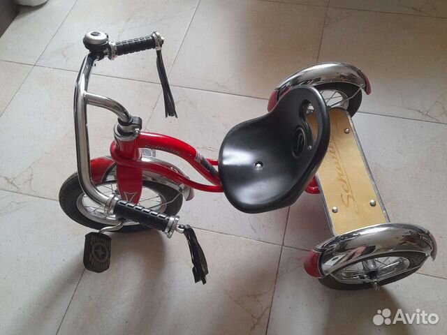 Трехколесный велосипед