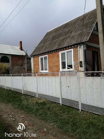 Дом 31 м² на участке 9,6 сот.