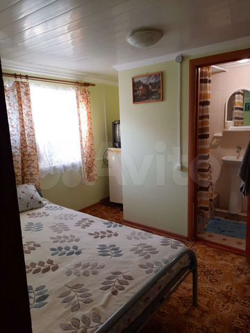 Комната 10 м² в 2-к., 2/2 эт.