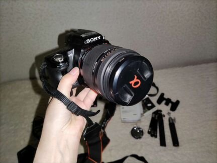 Цифровой зеркальный фотоаппарат Sony