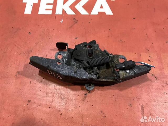 Замок багажника тойота авенсис