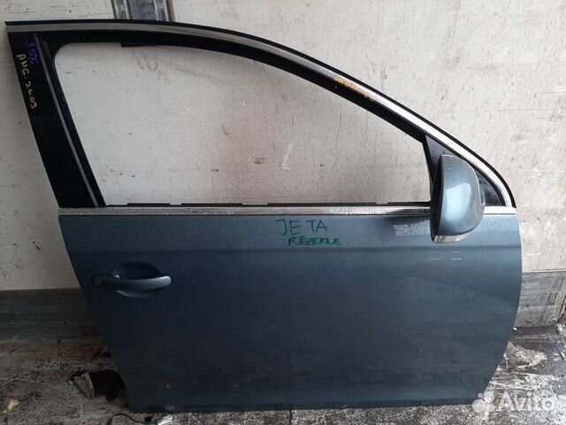 Дверь передняя правая Фольксваген Джетта 5 оригина