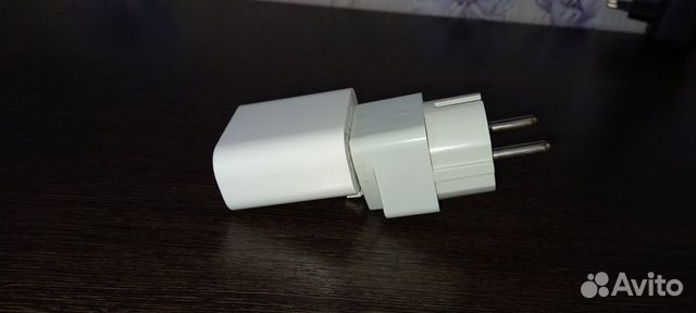 Зарядное устройство