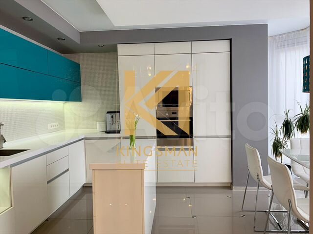 3-к. квартира, 110 м², 4/10 эт.