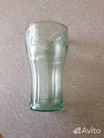 Стакан Кока-Кола
