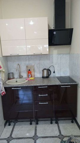 2-к. квартира, 42 м², 2/3 эт.