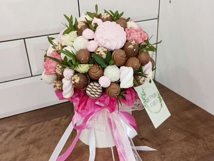 Композиции из фруктов