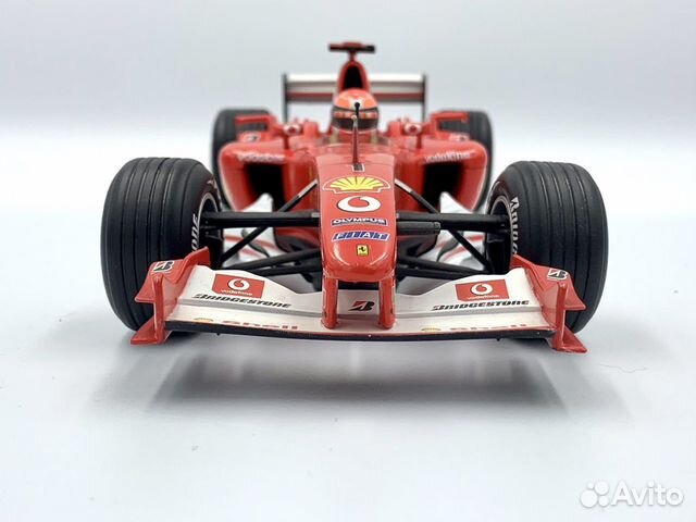 Модель 1:18 Ferrari F1 2003 Schumacher