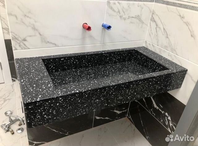 Столешница для ванной