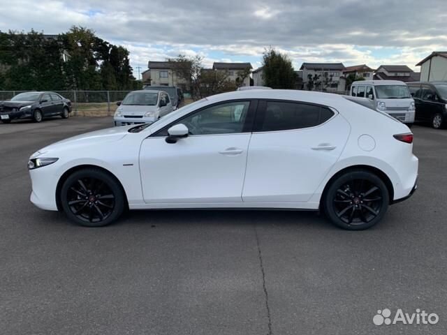 Mazda 3 1.5 AT, 2019, 9 000 км