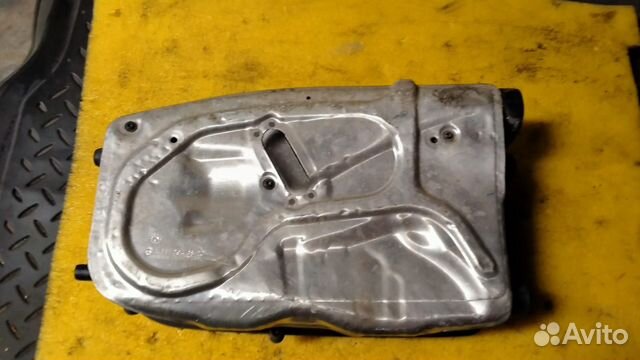 Корпус воздушного фильтра Mercedes Benz GLK X204