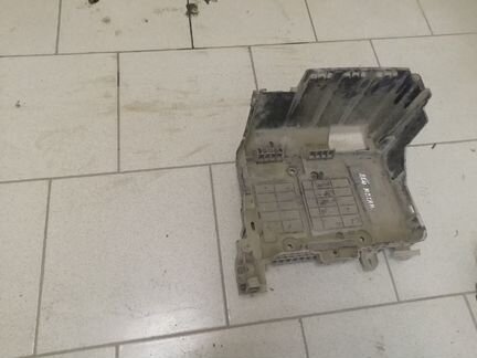 Площадка акумулятора рено меган 2 Renault Megane