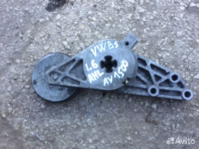 Натяжитель ремня генератора VW passat B5