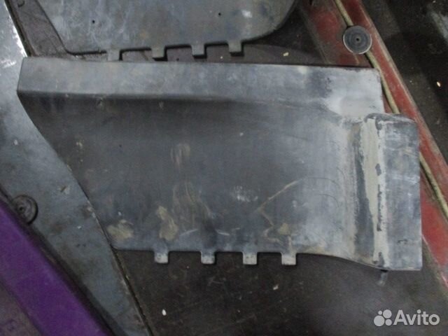 Накладка (панель корпуса подножки) Scania 1390074