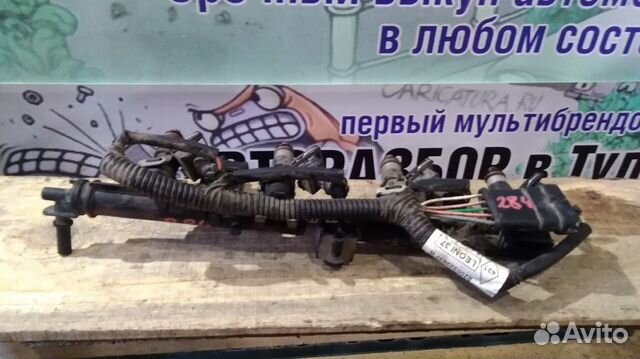 Рейка топливная (рампа) Renault Sandero