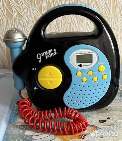 Детский магнитофон с караоке