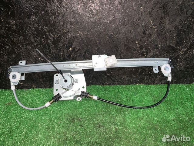 Стеклоподъемник задний правый Mercedes-Benz