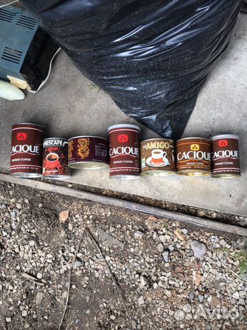 Жестяные банки из под кофе