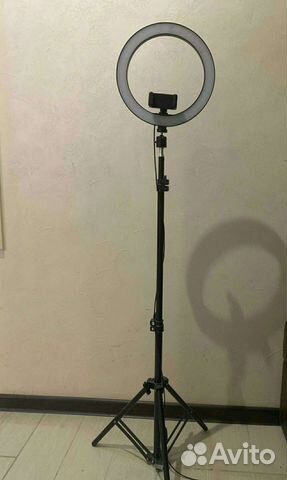 Лампа кольцевая