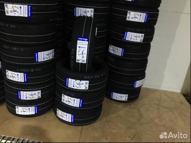 Windforce Catchfors UHP 215/45 R17 91W