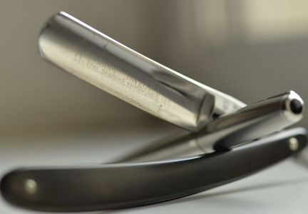 23 Mc pherson brothers cutlers. Опасная бритва