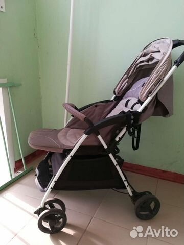 Коляска прогулочная