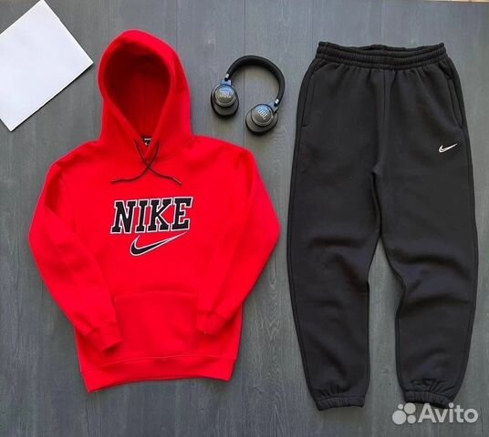 Зимний костюм Nike на флисе