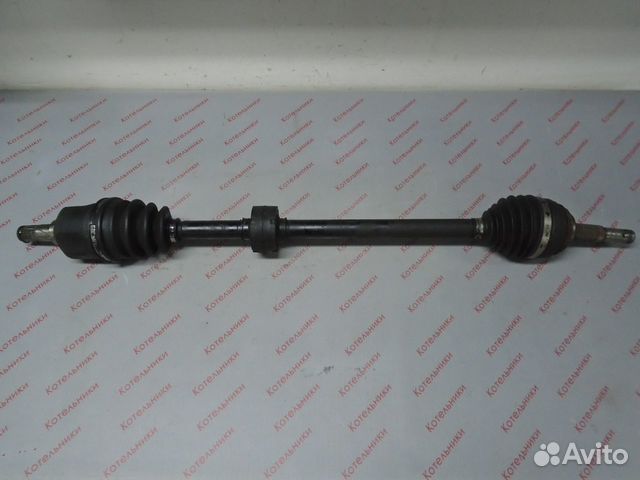 Nissan 39100-BN815 Вал приводной правый