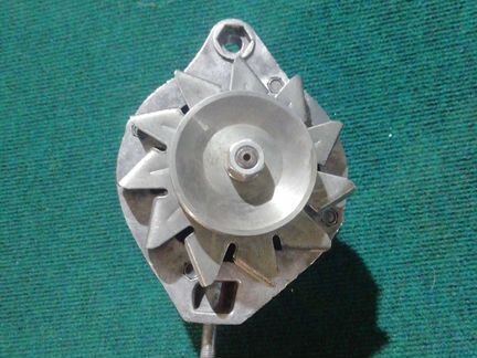 Генератор Ваз Классика 2101 02 03 04 2105 06 2107