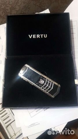 Кнопочный телефон Vertu