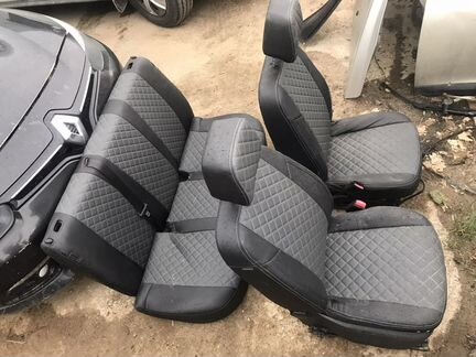 Renault Megane 3 Комплект передних сидений