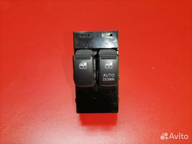 Блок управления стеклоподъемниками передний правый