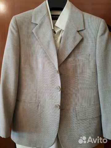 Костюм (пиджак, брюки, рубашка)