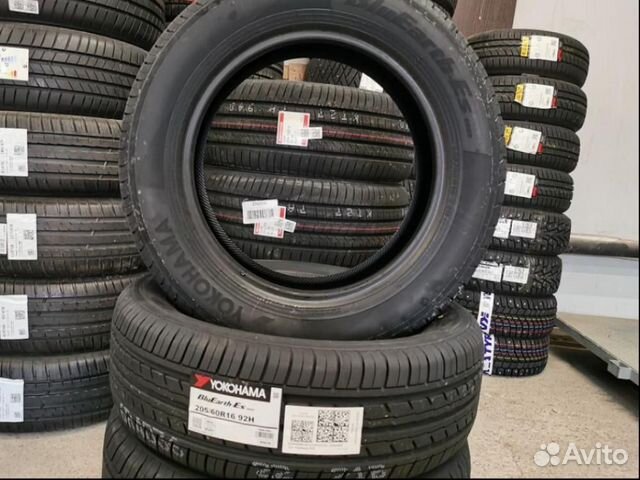 Yokohama Bluearth ES32 205/60 R16 92H