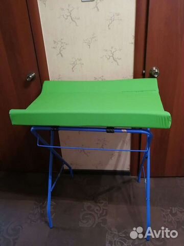 Кровать детская и столик пеленальный столик