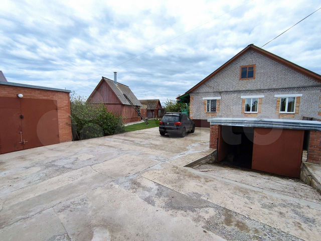 Дом 100 м² на участке 27 сот.