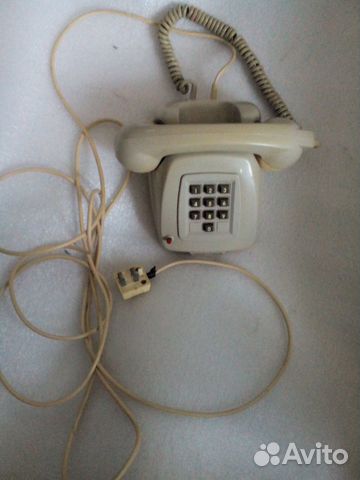 Телефонный аппарат ретро