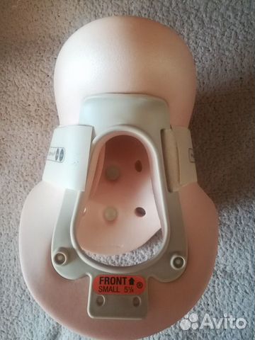 Ортез на шею Philadelphia с отверстием над трахеей