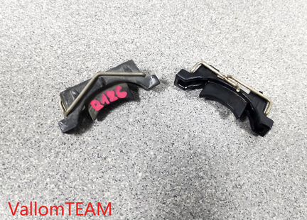 Лот Q186 Кронштейн радиатора комплект Audi Q7