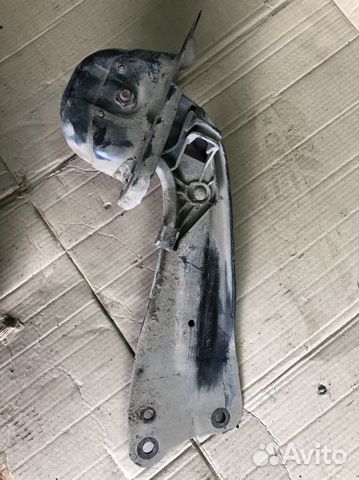 Зданий левый рычаг Skoda Octavia A5