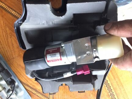 Mercedes GL x164 ML 164 Механизм подъема двери баг