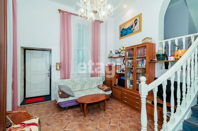 4-к. квартира, 185 м², 1/5 эт.