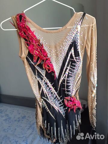 Купальник для художественной гимнастики