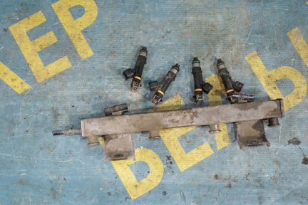 Топливная рампа форсунка Mazda 6 GH