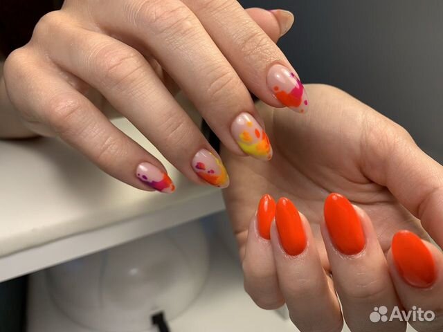 Мастер маникюра и педикюра