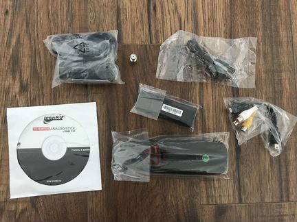 Тв-тюнер для компьютера полный комплект. (Новый)